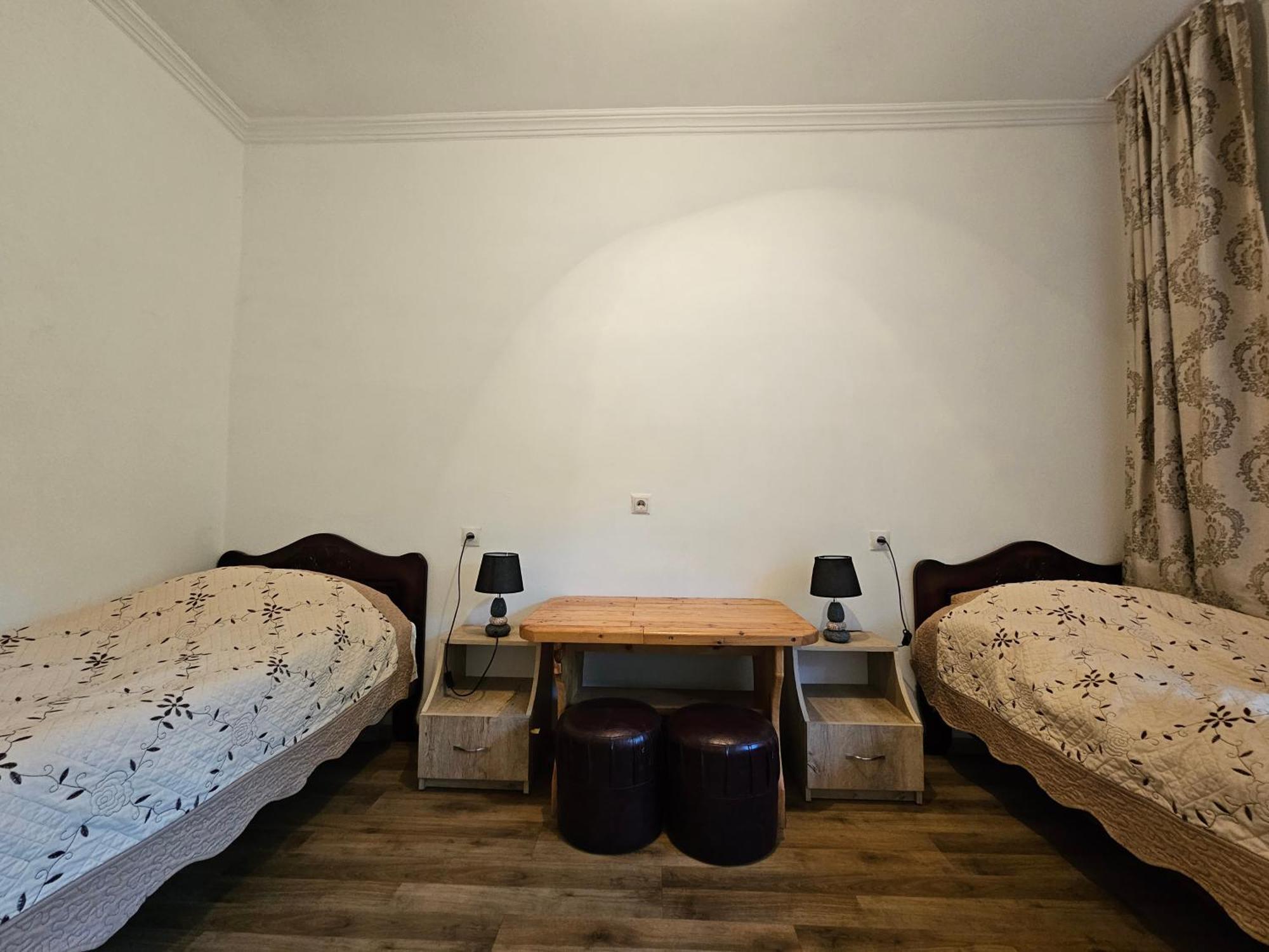 T'mogvi Guest House Aleksandre מראה חיצוני תמונה
