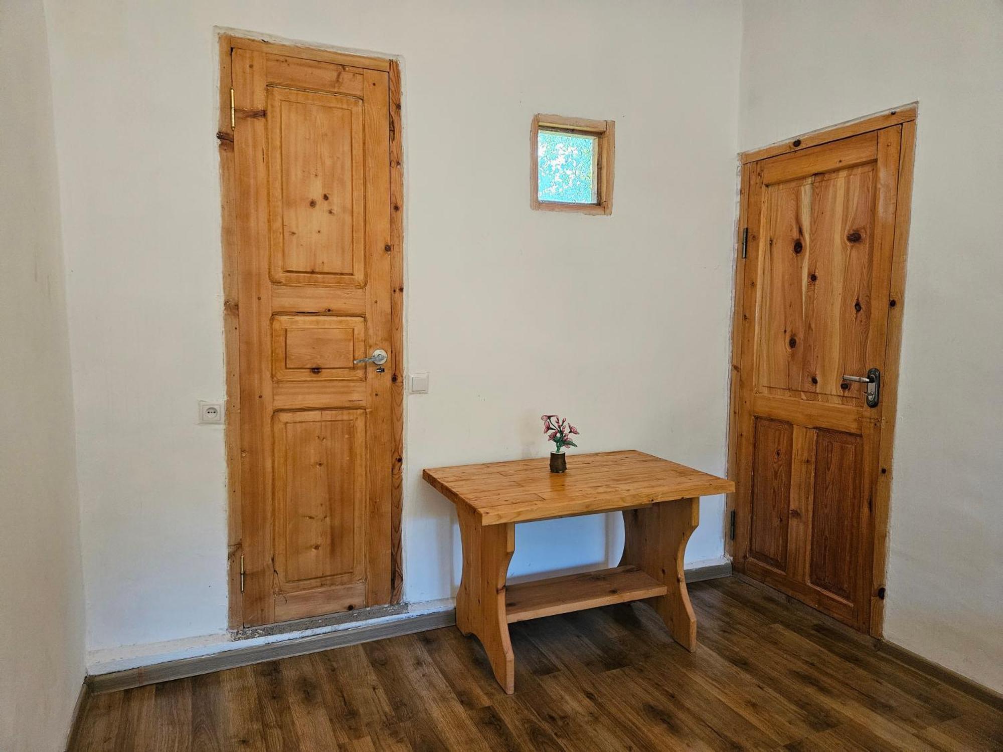 T'mogvi Guest House Aleksandre מראה חיצוני תמונה